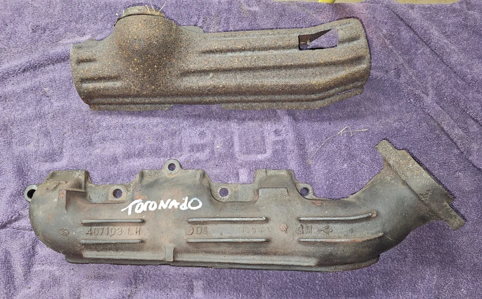 Colector de escape Oldsmobile Toronado 1977-1978 lado izquierdo (del conductor) Foto 2 de 4