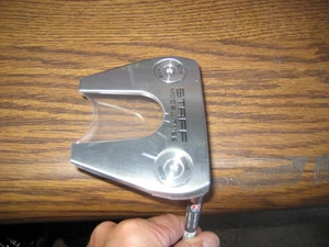 BRAND NEW Modèle du personnel Wilson TM22 Putter de Mallet 33 de pouce RH