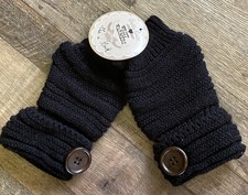 NWT Britt's Knits Black Knitted Fingerless Hand Wrist Warmers Button Accent