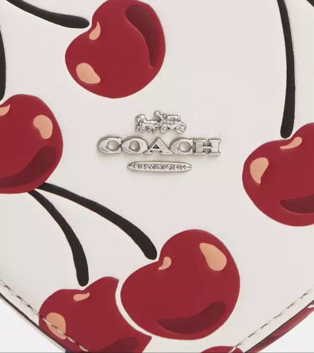 折りたたみ財布 COACH Heart Coin Case With Cherry Print CZ477 NWT Coach CZ477 Leather Zippered Heart Coin Case With Cherry