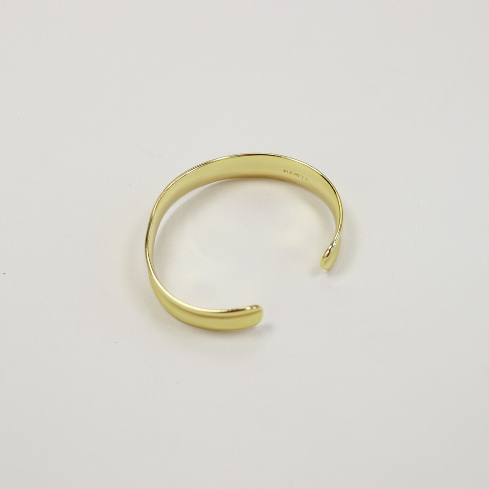 PANDORA Essence Gold Open Bangle with Organic Broad Design-image