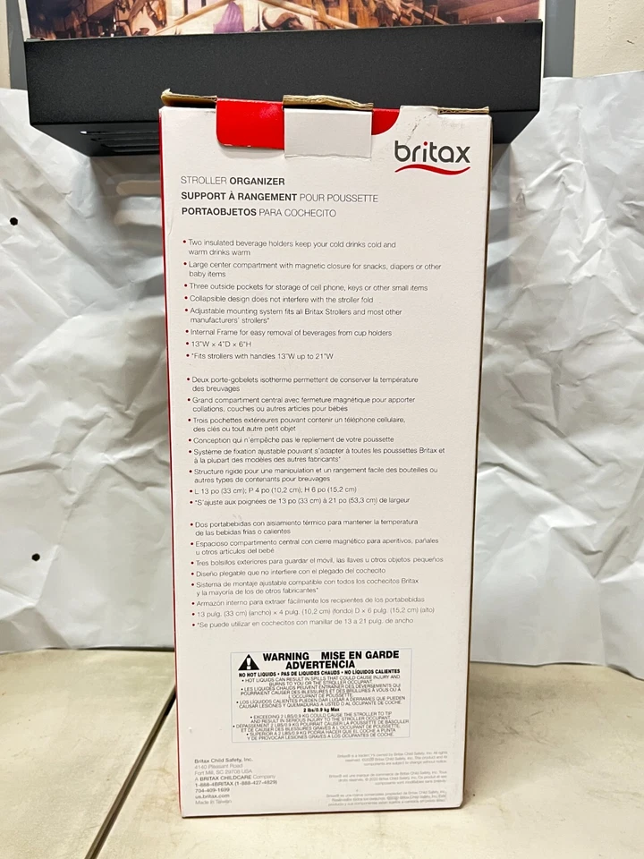 Organizador de cochecito Britax con portavasos aislantes | Compartimento central grande Foto 2 de 3