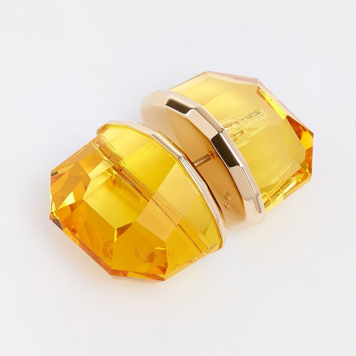 Swarovski ゴールドエメラルドカットピアス Birthstone スタッドピアス, スクエア・カット, 8月, グリーン