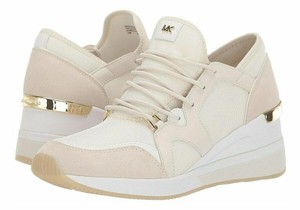 cream womens trainers