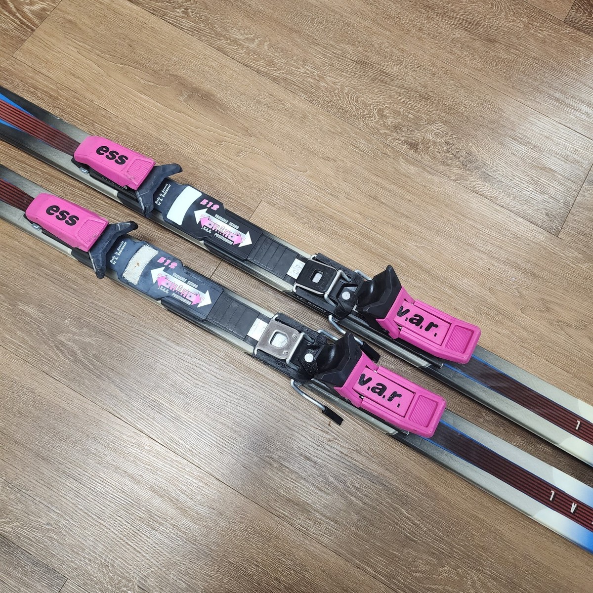 K2 RARE TRIAXIAL 8.i 555500 CS USA SKIS 199 CM + 512 ESS VAR