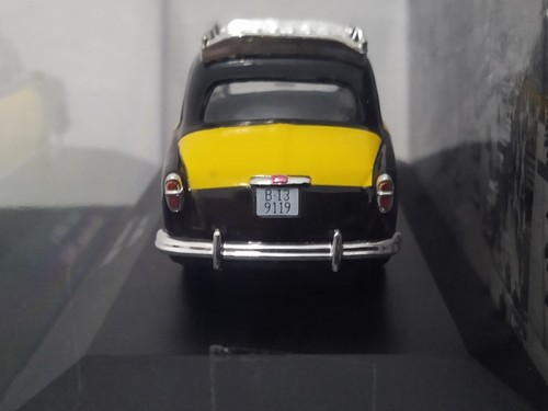 SEAT 1400 A BARCELONA TAXI 1961 ALTAYA IXO 1/43 - Picture 3 of 3