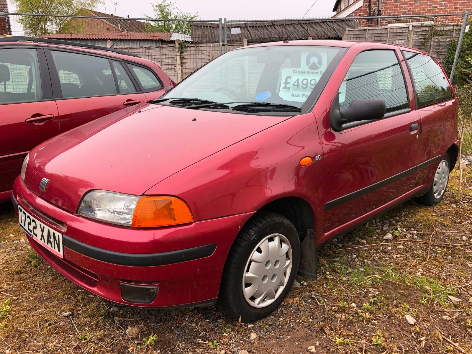 Image 1 - 1999 T reg Fiat Punto 1.2 60 SX 3 Door Red 57,000 Miles Full MOT Last Owner 2002