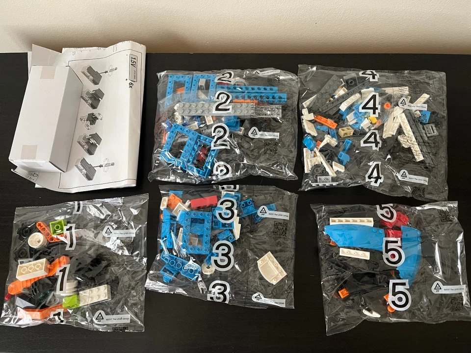 LEGO Boost: Creative Toolbox (17101) - OPEN BOX WITH SEALED BAGS - Image 4 of 4