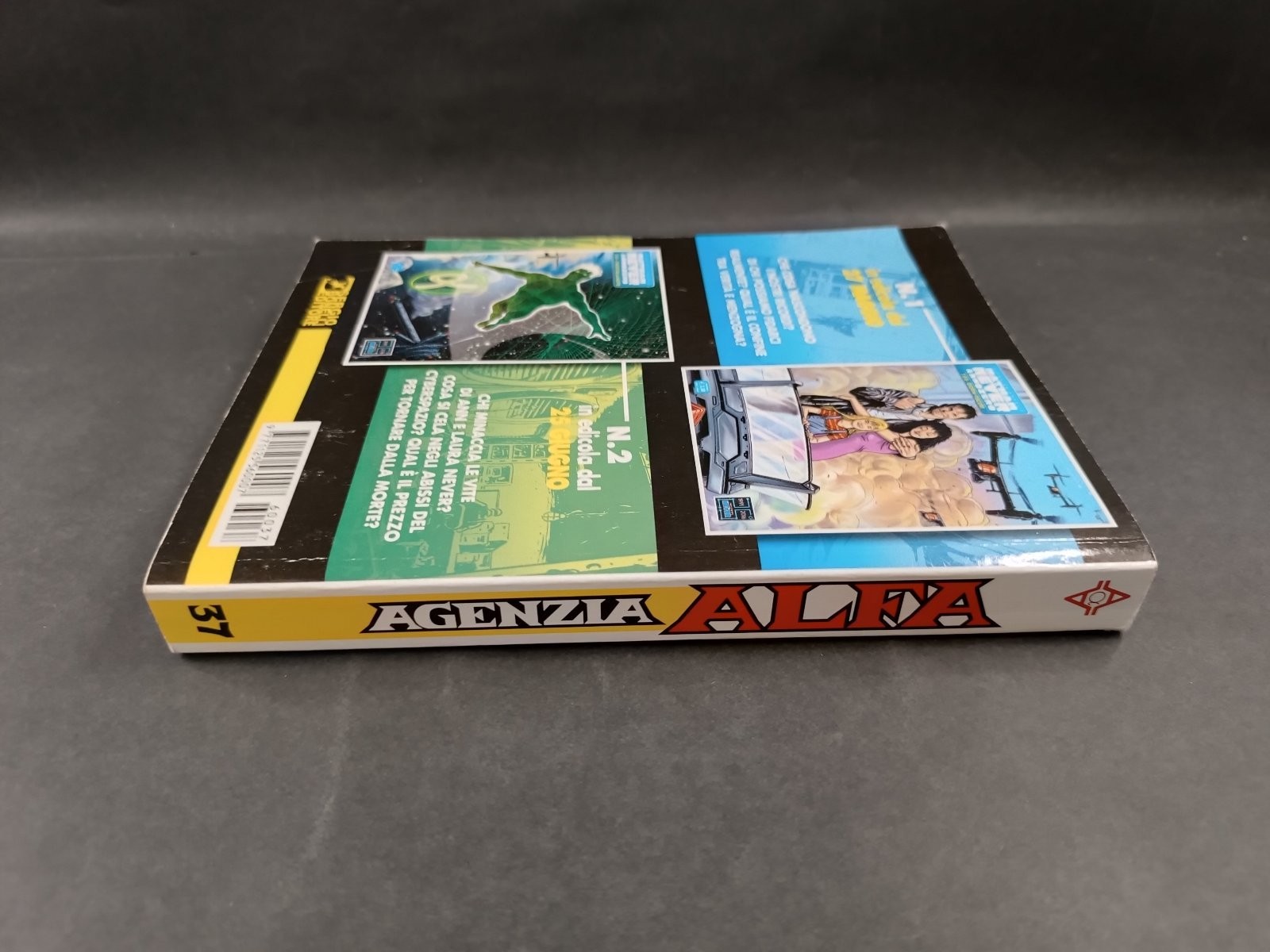 Fumetto Nathan Never presenta AGENZIA ALFA n 37 foto 2