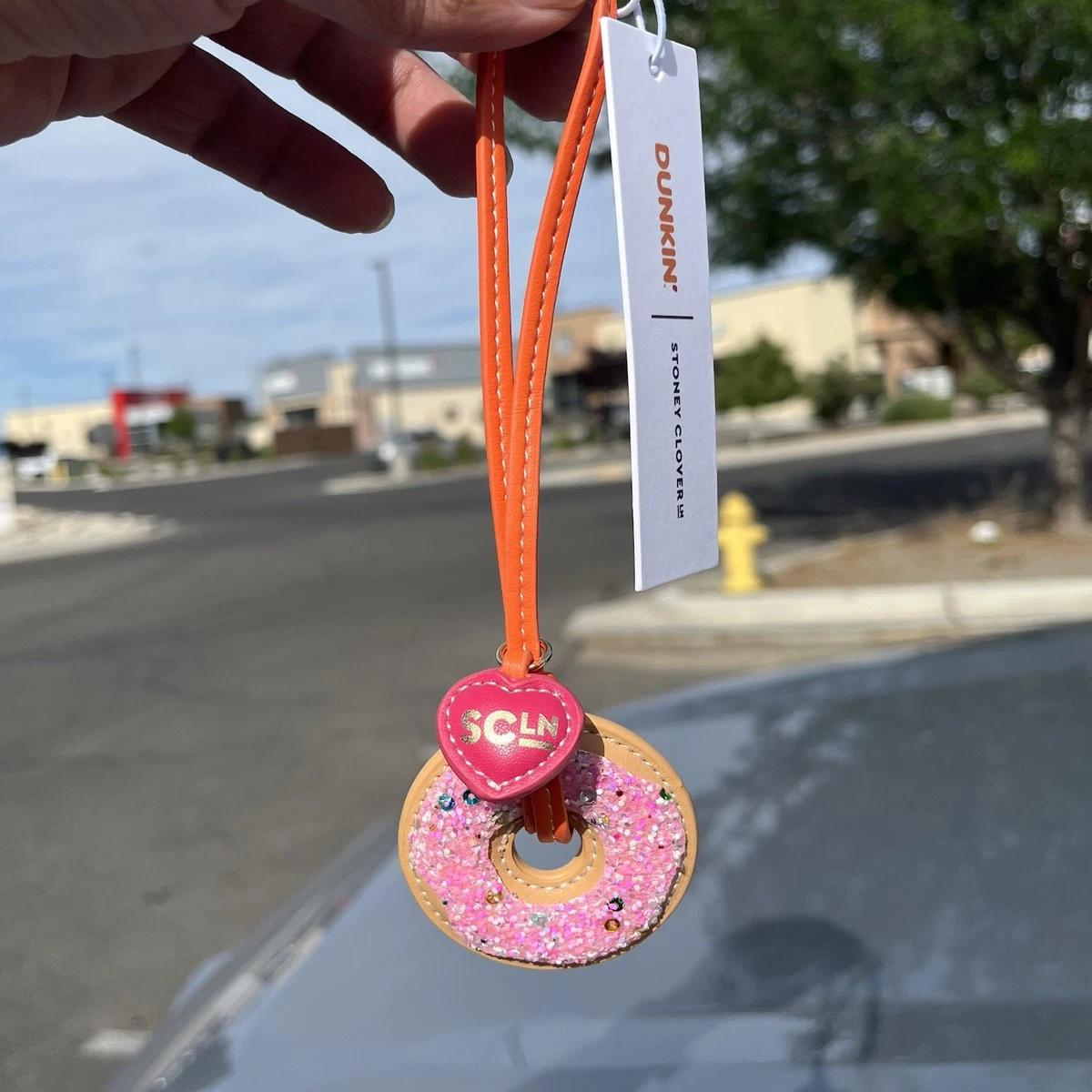 Dunkin' Donuts Multi-color Coffee & Tea Merchandise & Memorabilia