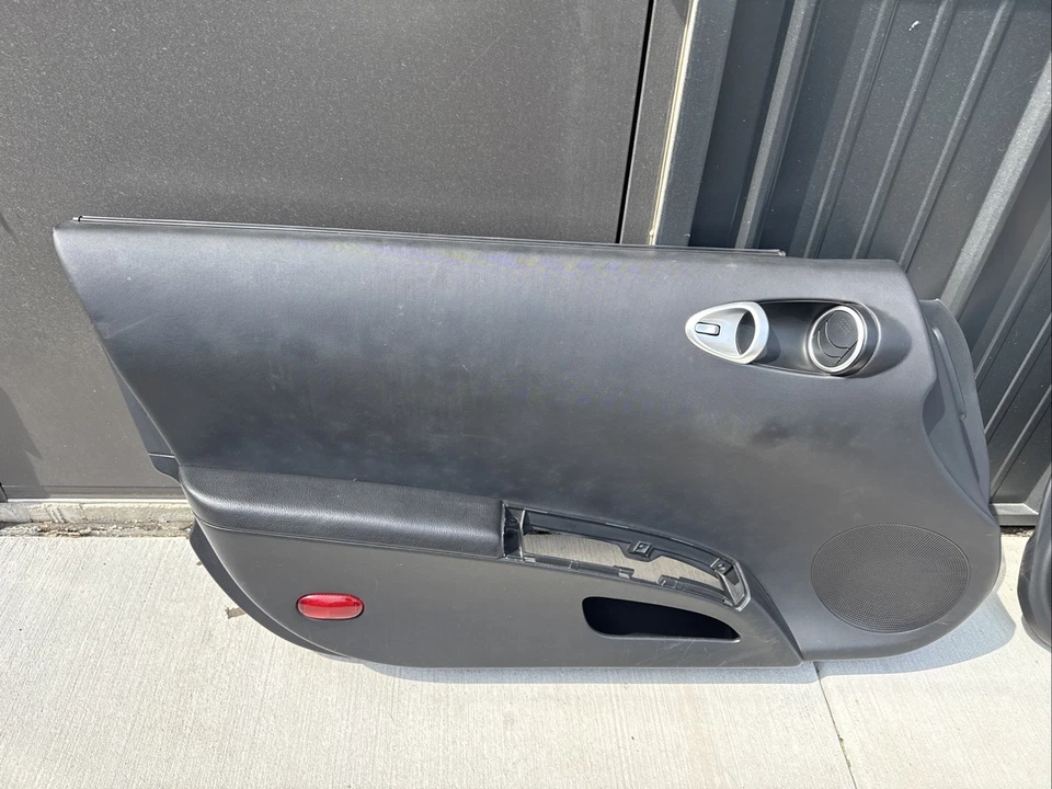 Nissan Z33 350Z 2003-2005 par de paneles de puerta derecha izquierda Roadster 2005 Foto 2 de 4