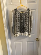 takara girls sweater beige and black fringe on the bottom size xlarge