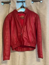 Women’s Hein Gericke 2 piece red motorcycle jumpsuit, EU 40, Echt Leder leather.