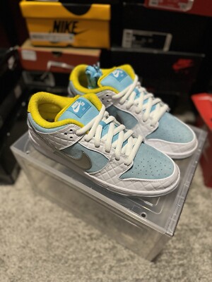Size 9.5 - Nike FTC x Dunk SB Low Lagoon Pulse