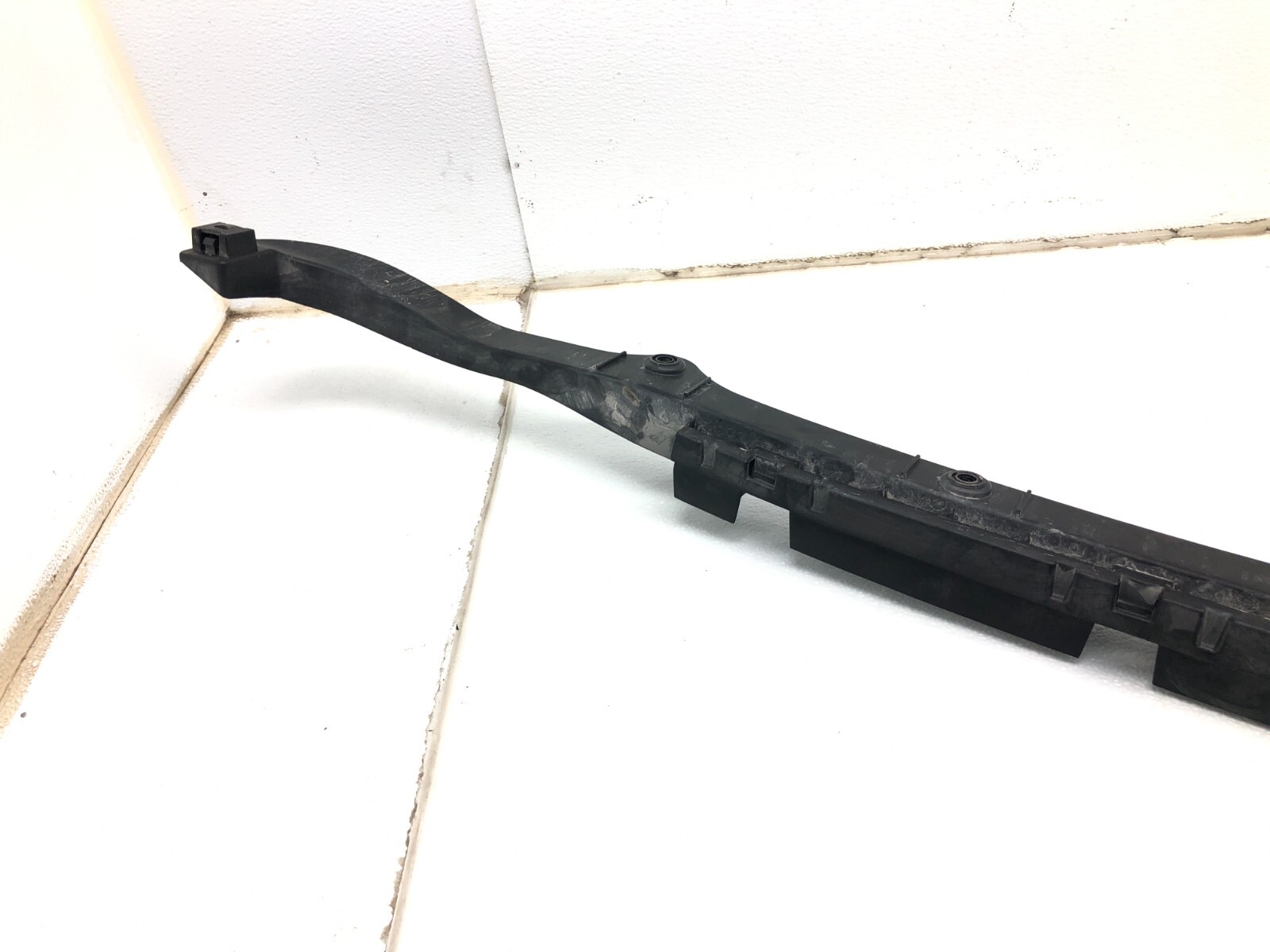 Maserati Ghibli 2014-2019 REAR+UPPER Bumper bracket