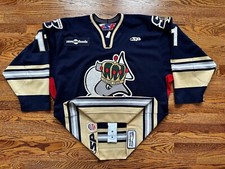 Victoria Salmon Kings Kiel McLeod SP Game Worn Hammered Sz. 52 Hockey Jersey