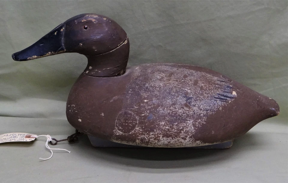 William Frederick Boss, Monroe, MI, Hen Canvasback Working Duck Decoy, Ca. 1925 - Imagem 2 de 4