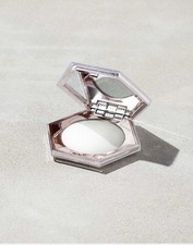 FENTY BEAUTY BY RIHANNA DIAMOND BOMB ALL OVER DIAMOND VEIL HOW MANY CARATS