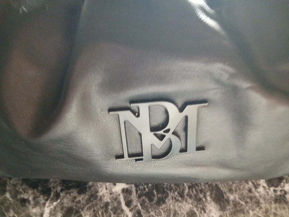 Badgley Mischka Couture Vintage Black Shoulder Carry Straps Satchel Clasp Hold - Image 3 of 4