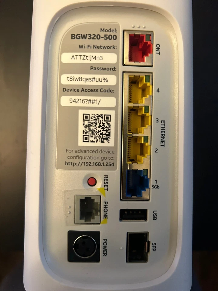 AT&T Broadband Gateway BGW320-500 WiFi Modem Router W/ Power Cord - Image 4 of 4