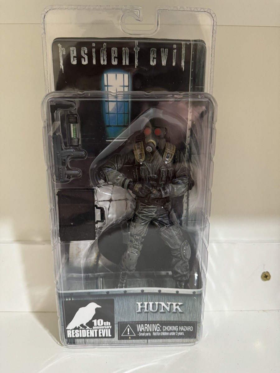 RESIDENT EVIL HUNK BIOHAZARD 10TH ANNIVERSARY CAPCOM STATUE ACTION