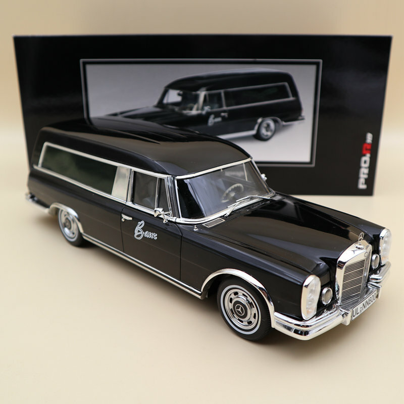 じ*ん様 1/18 シュコー Schuco メルセデスベンツ 600 霊柩車 s-l1200.jpg