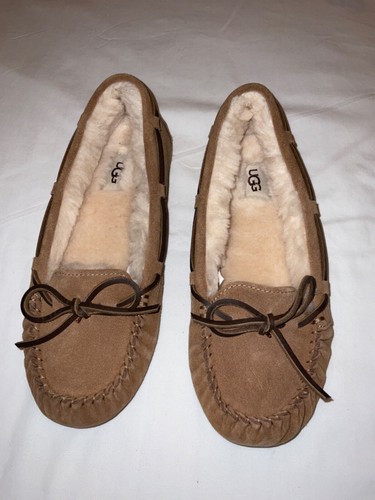UGG Australia Dakota Slipper Chestnut Suede Genuine Shearling 8 EU 39 - Picture 2 of 7