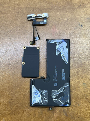 At&t,Cricket Apple iPhone 11 Pro Max 256GB GSM Motherboard Logic