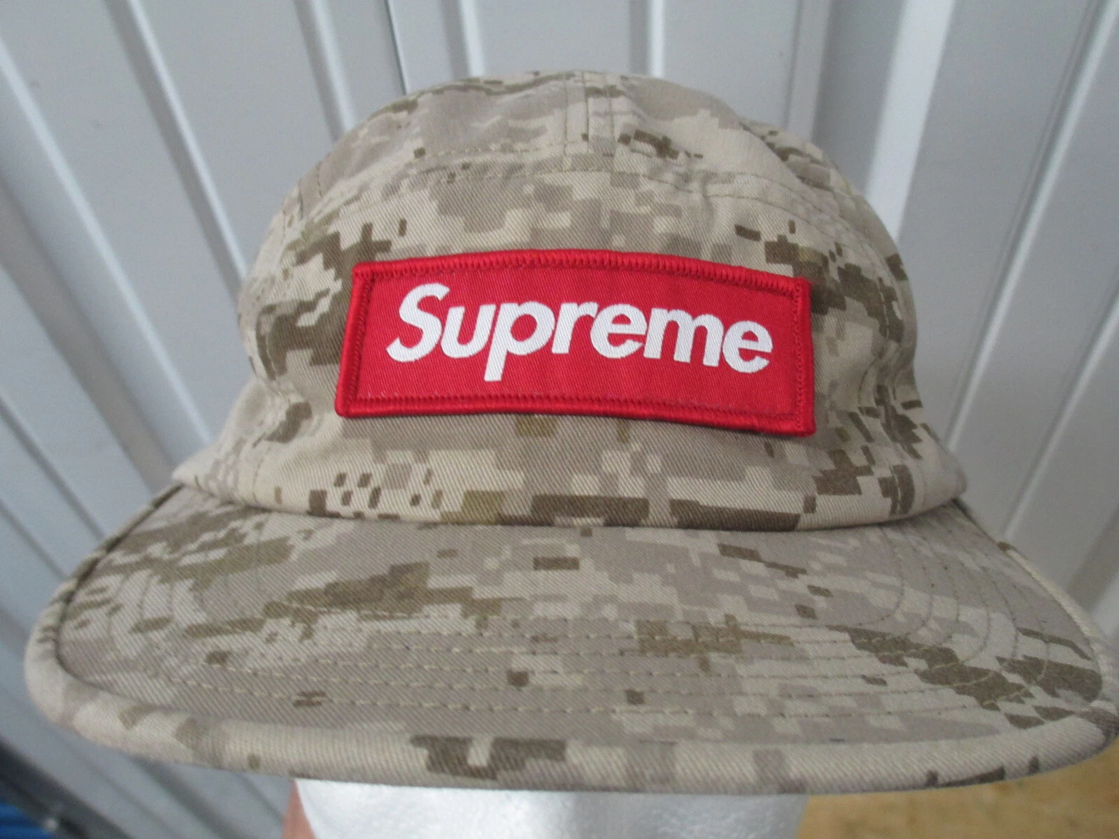 VINTAGE LOGO SUPRÊME 5 PANNEAUX DÉSERT DIGI CAMOUFLAGE CASQUETTE CHAPEAU STRAPBACK FW 2018