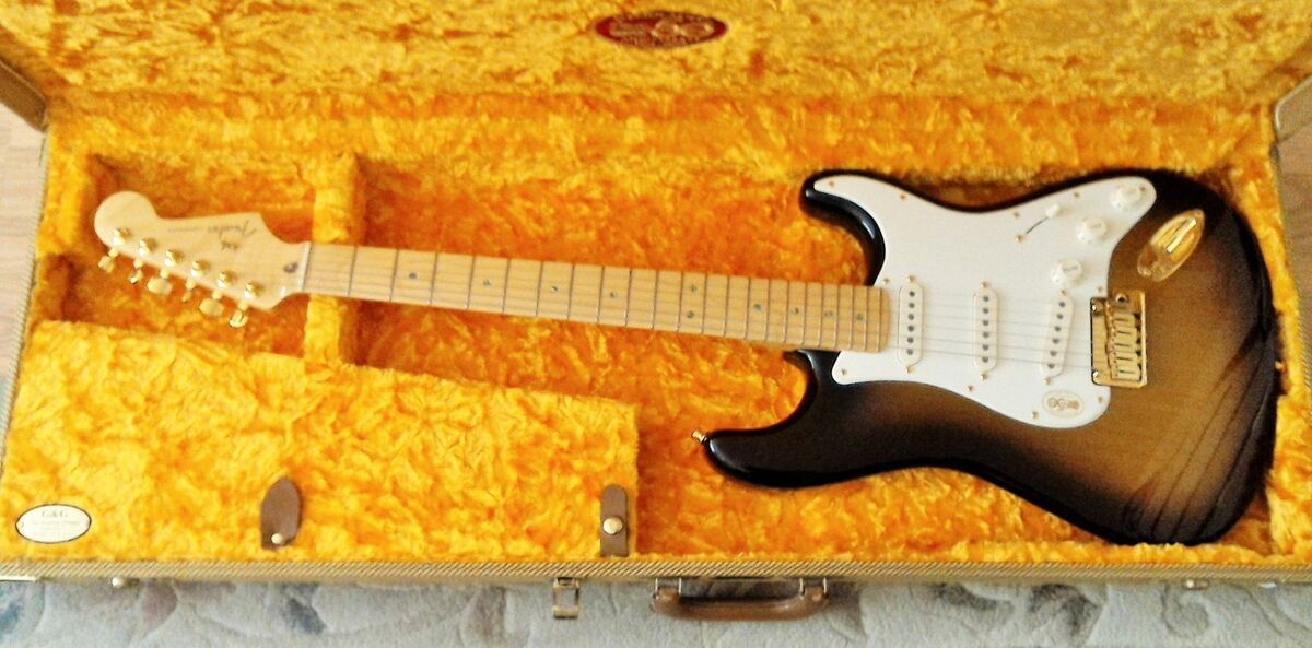 Fender Stratocaster 50th Anniversary 2004. American Deluxe Fender Stratocaster 50th Anniversary 2004. American Deluxe