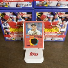 2026 Topps Heritage MANNY MACHADO Clubhouse Collection Red Relic Patch 18/77