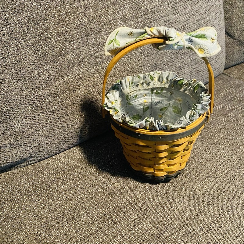 Longaberger 1999 Daisy Basket with Liner, Protectors Fabric Tie & Tie On