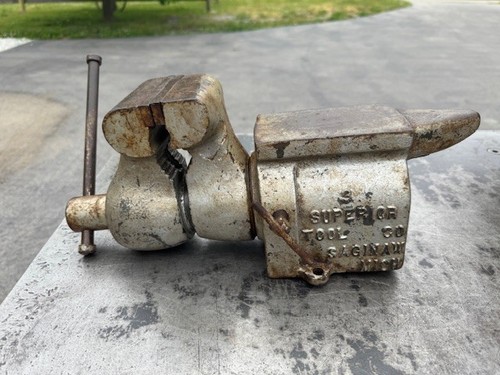 Antique Vintage Superior Tool Company Rotating Universal Vise Blacksmith Anvil