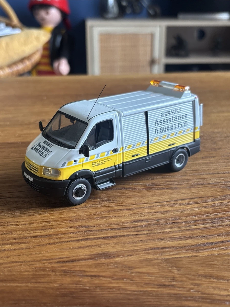 Miniature Renault Mascott Bordeaux Utilitaire Norev 1/43 - Collection