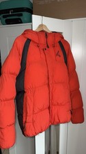Jordan Daunenjacke mit Kapuze rot/schwarz Gr....