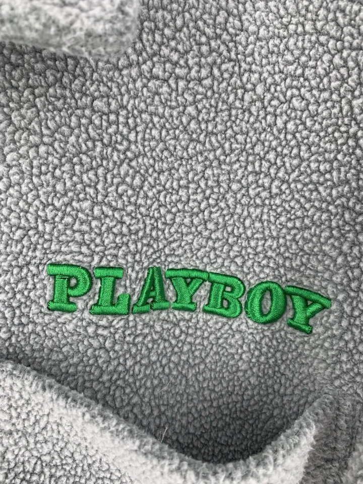 Playboy X PacSun Camisa Chaqueta Cazadora Para Hombres Pequeña Gris Polar Difusa Abotonada Foto 3 de 4