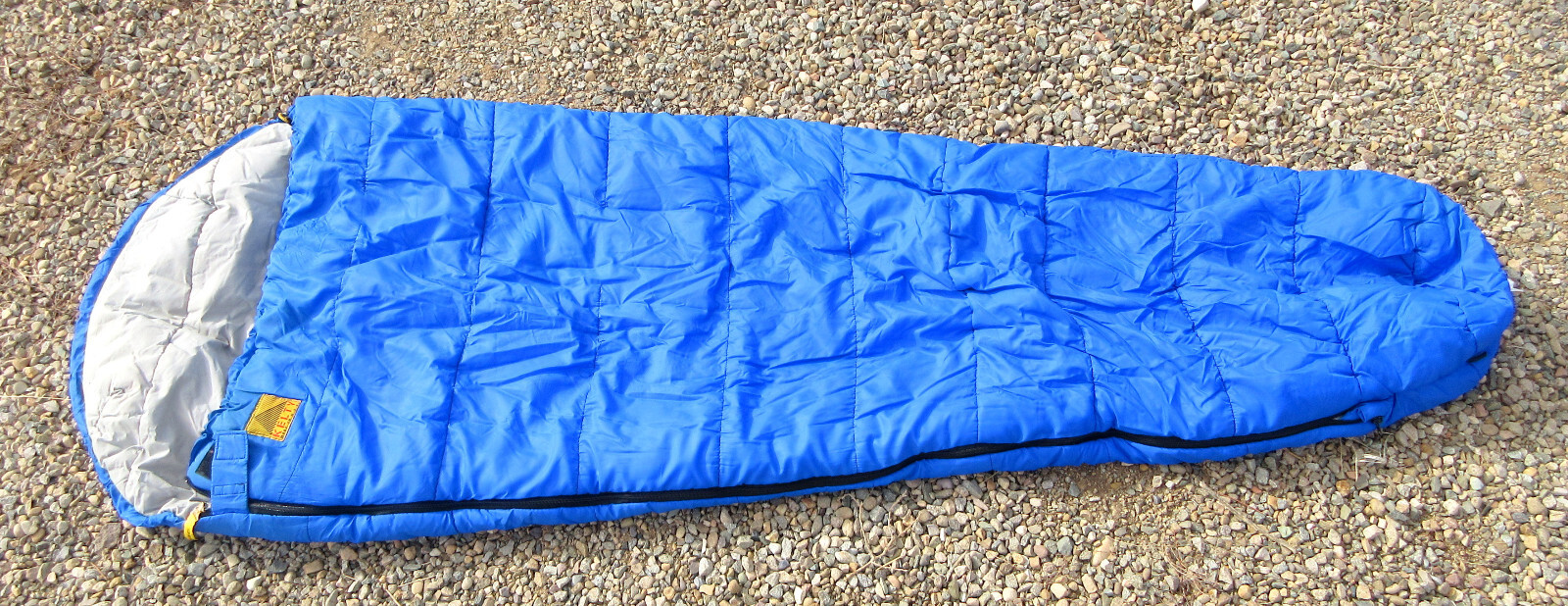 Kelty Clear Creek 20 Degrees Tapered 32x80 Sleeping Bag Dacron Hollofil