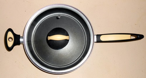 Vitrinor 10" non-stick deep frying pan w/ lid removable handles, made in Spain