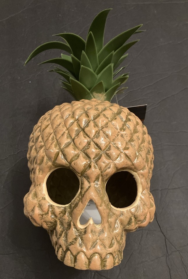 Hyde and Eek Illuminated Pineapple Skull Halloween Tiki Bar Decor eBay