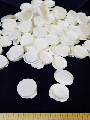 Lot of 50 White plastic CLAMSHELL .8 gram 1/20 OZ Mini Sample cosmetic container