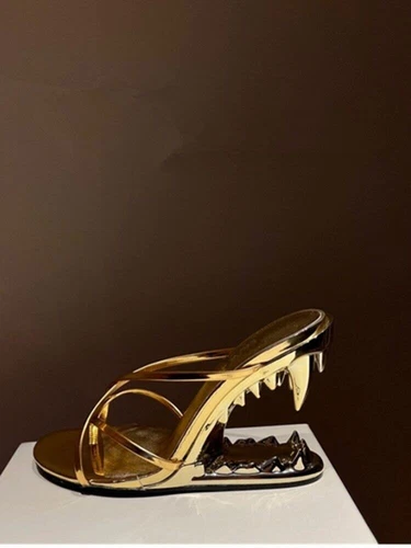 Neu Metallzähne Sandalen mit profilierten Absätzen modische hochhackige Damensandalen - Bild 17 von 39