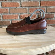 SAS Womens CLASSIC Leather Closed Toe None Clogs size6