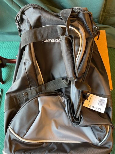 Samsonite Andante Wheeled Rolling Duffel Bag, 22-Inch, Black / Grey - Picture 4 of 11