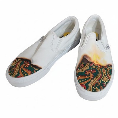 Vans Classic Slip-on ''Off the wall'' Sneakers Women' s Size 5