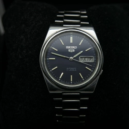 Vintage Seiko 5 Automatic 1988 Watch Day-Date Ref. 7009-3151 Japan
