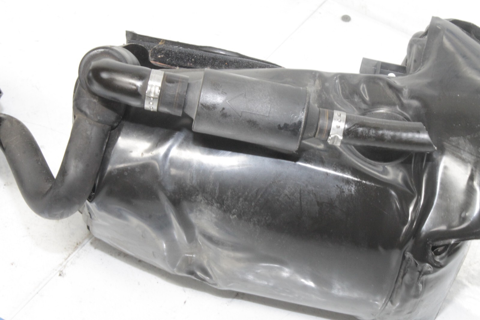 McLaren MP4-12C 2012-2014 Power steering reservoir