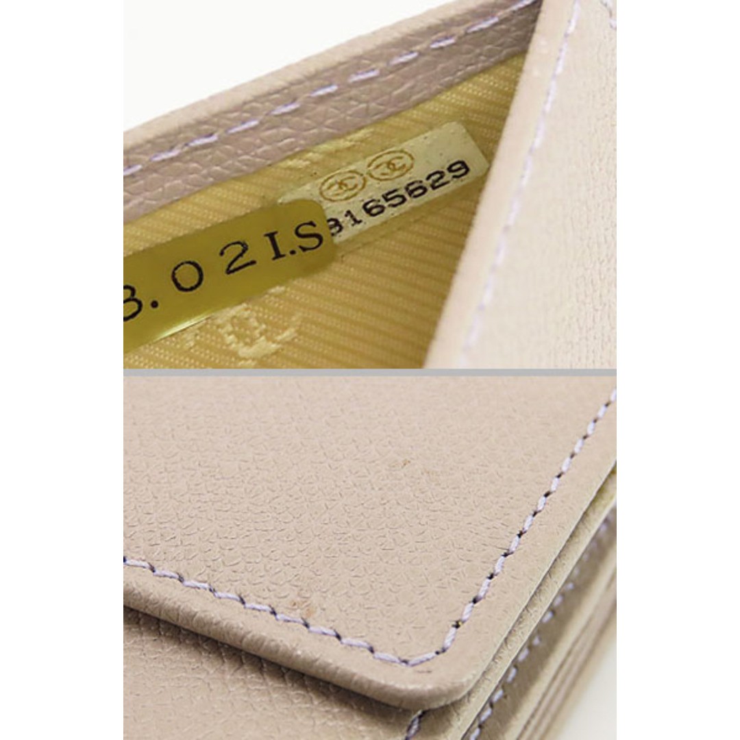 CHANEL Super  Condition  Coco Button W Hook Walle… - image 10