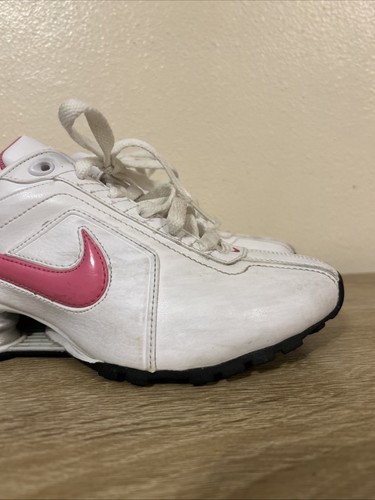 Women's- Nike Shox- Conundrum- 407989-162 White & Pink Size 7 - Picture 4 of 17