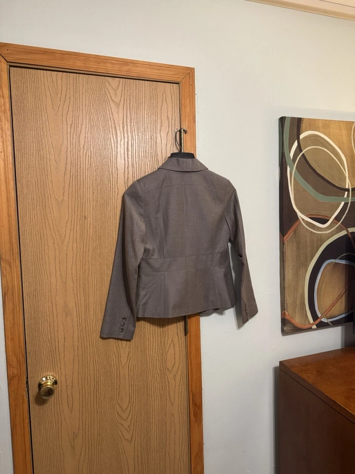 Блейзер Merona размер 8 однотонный серый на одной пуговице с воротником-шалой - б/у в отличном состоянии - Изображение 2 из 4