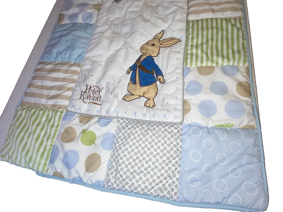 !UAU! Cobertor edredom para berço Peter Rabbit LAMBS & HIVY - Imagem 3 de 4